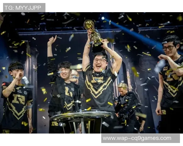 深入分析RNG战队阵地战策略与战术执行的独特之处 深入分析RNG战队阵地战策略与战术执行的独特之处